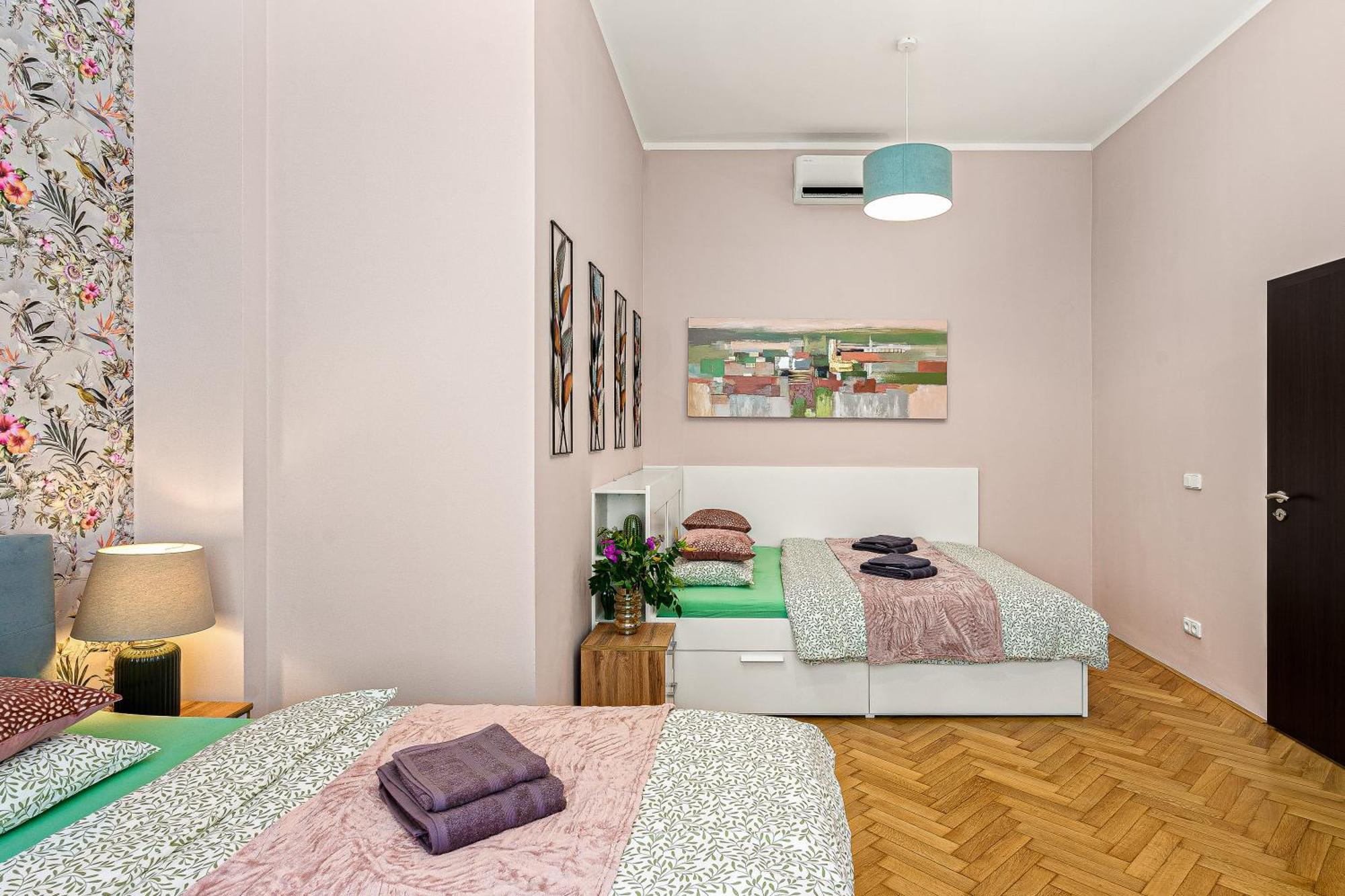 Daire Oasis At Charles Square *